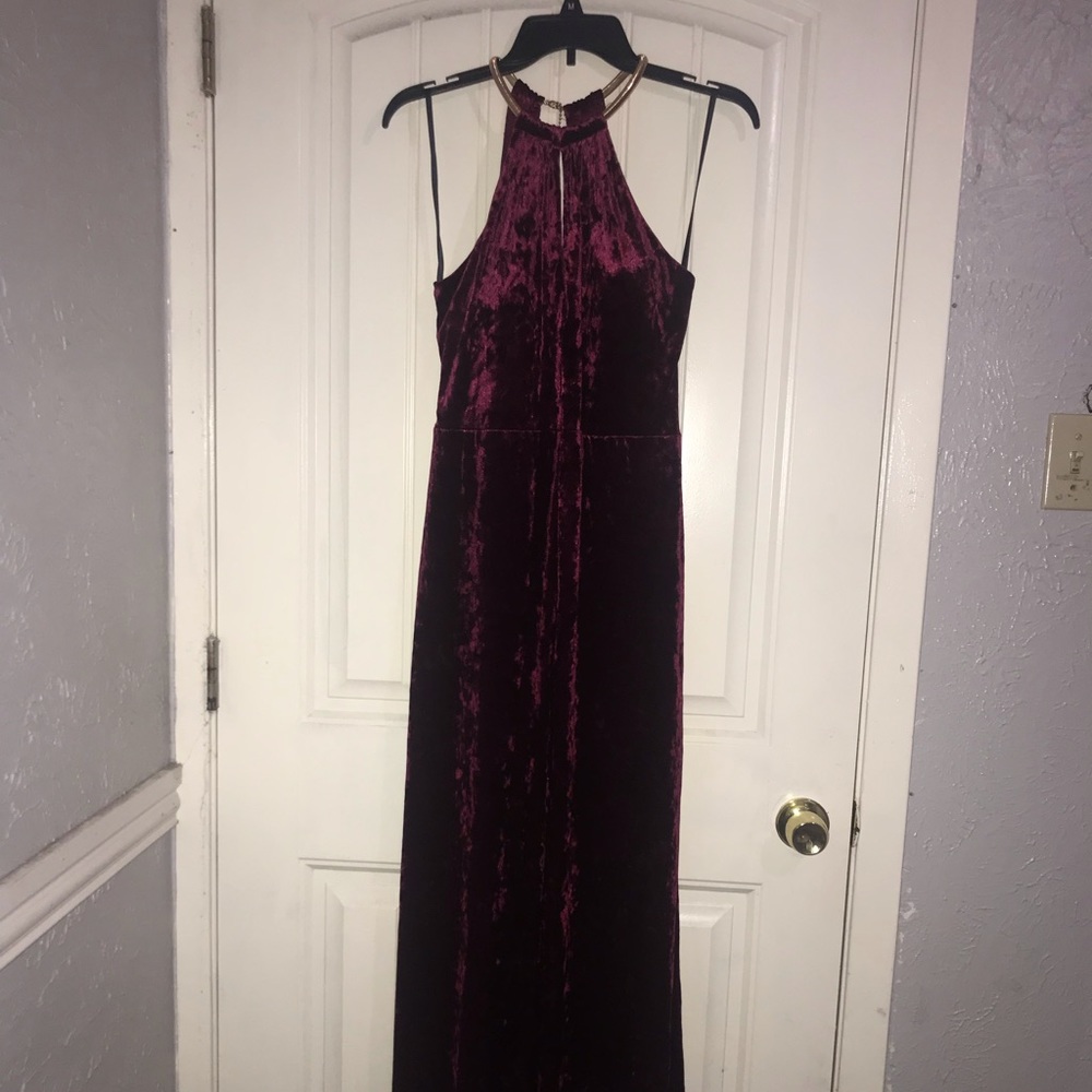 Dress - Picture 2 of 7